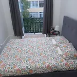 Urban Nest Guest House,lisbon Apartment *