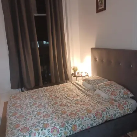 Apartman Urban Nest Guest House,lisbon